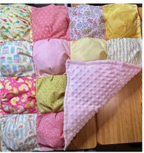 Load image into Gallery viewer, BABY&#39;S FIRST PUFF QUILT
